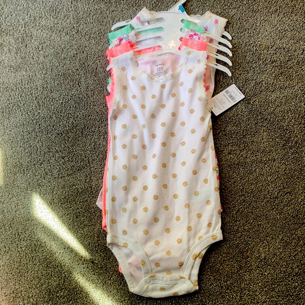 Carter’s 5 pack shirt